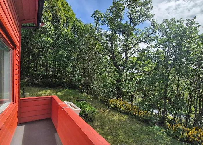 Lovely In Masfjordnes With Wifi